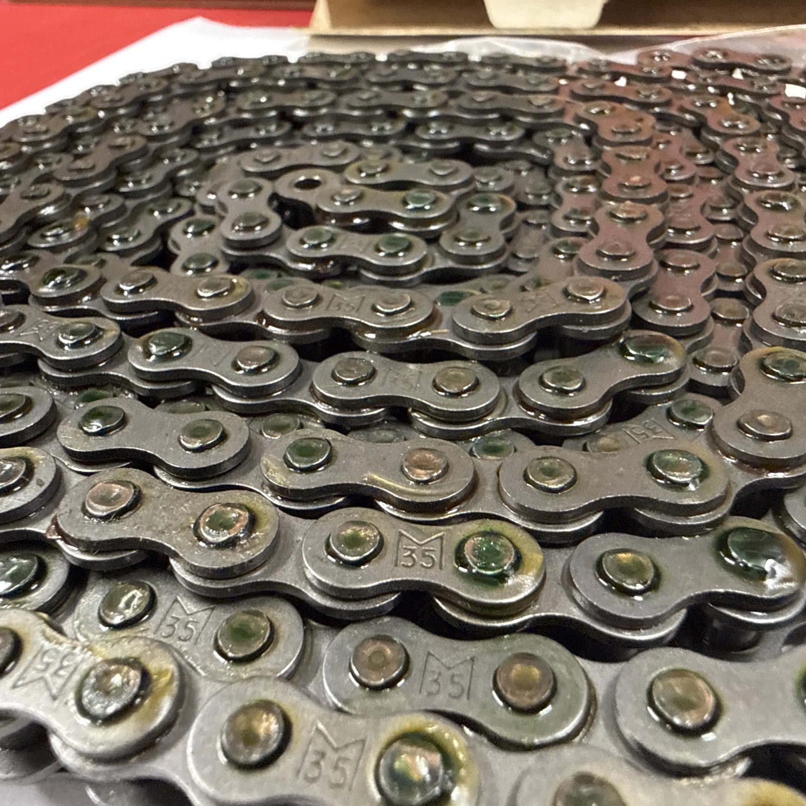 Morse 3/8″ Pitch, No. 35 Riv, Single Strand Roller Chain Chain 10 Ft. W/ 2master