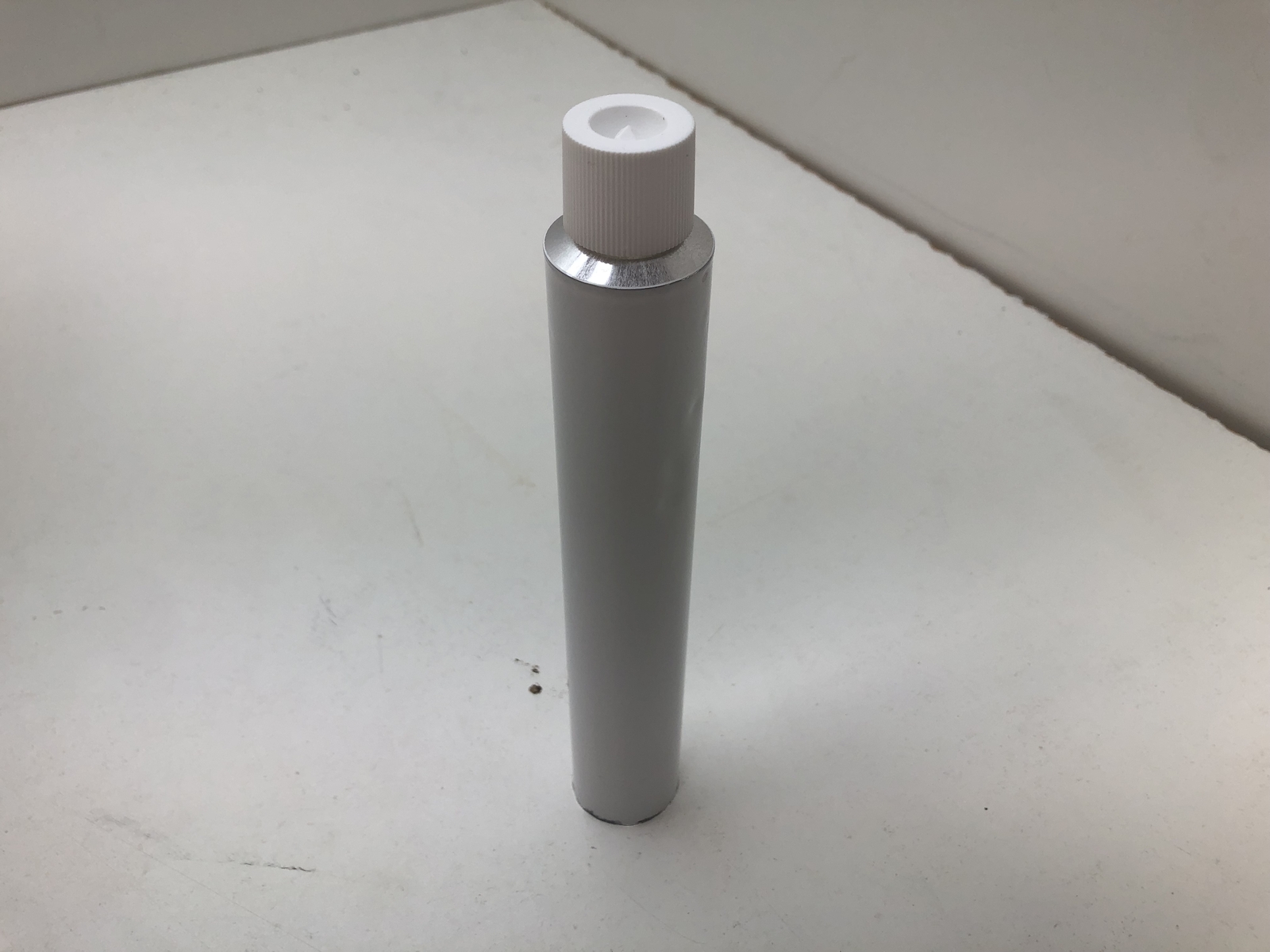 (QTY 169) MONTEBELLO FTA0014-2600SUPT-CNFG COLLAPSIBLE ALUMINUM TUBES