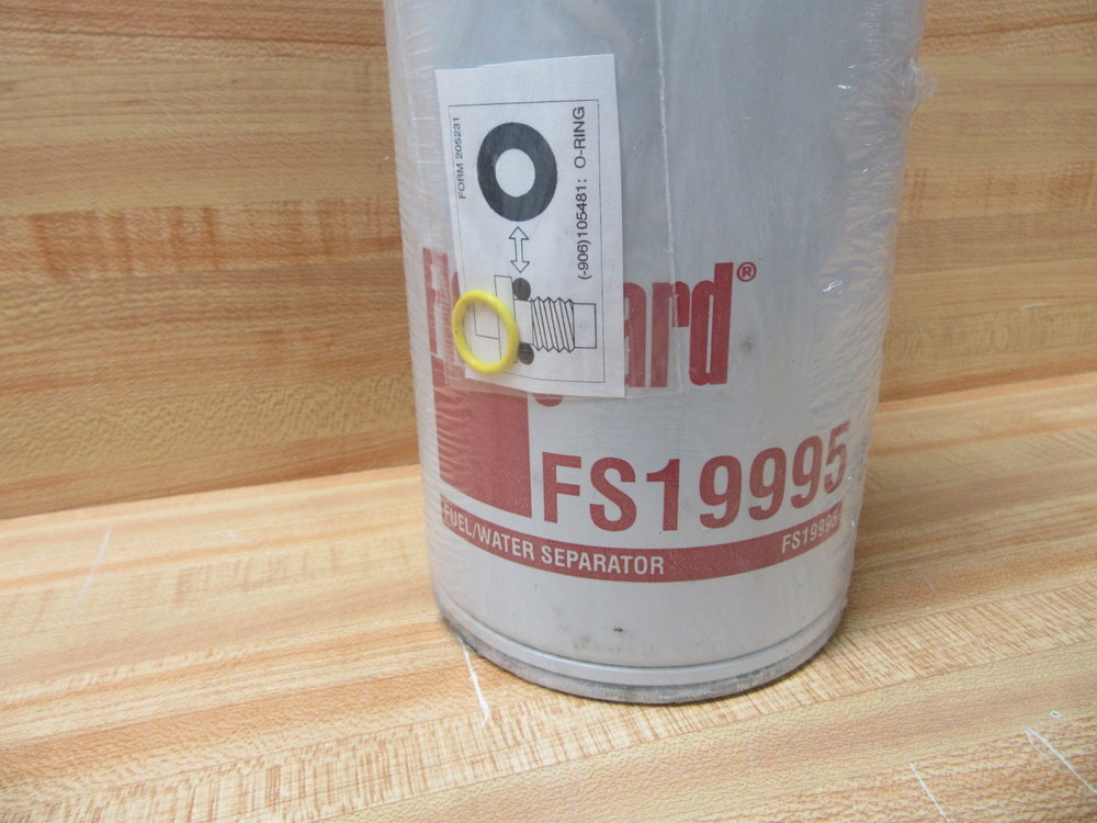 Fleetguard FS19995 Fuel/Water Separator (Pack of 3)