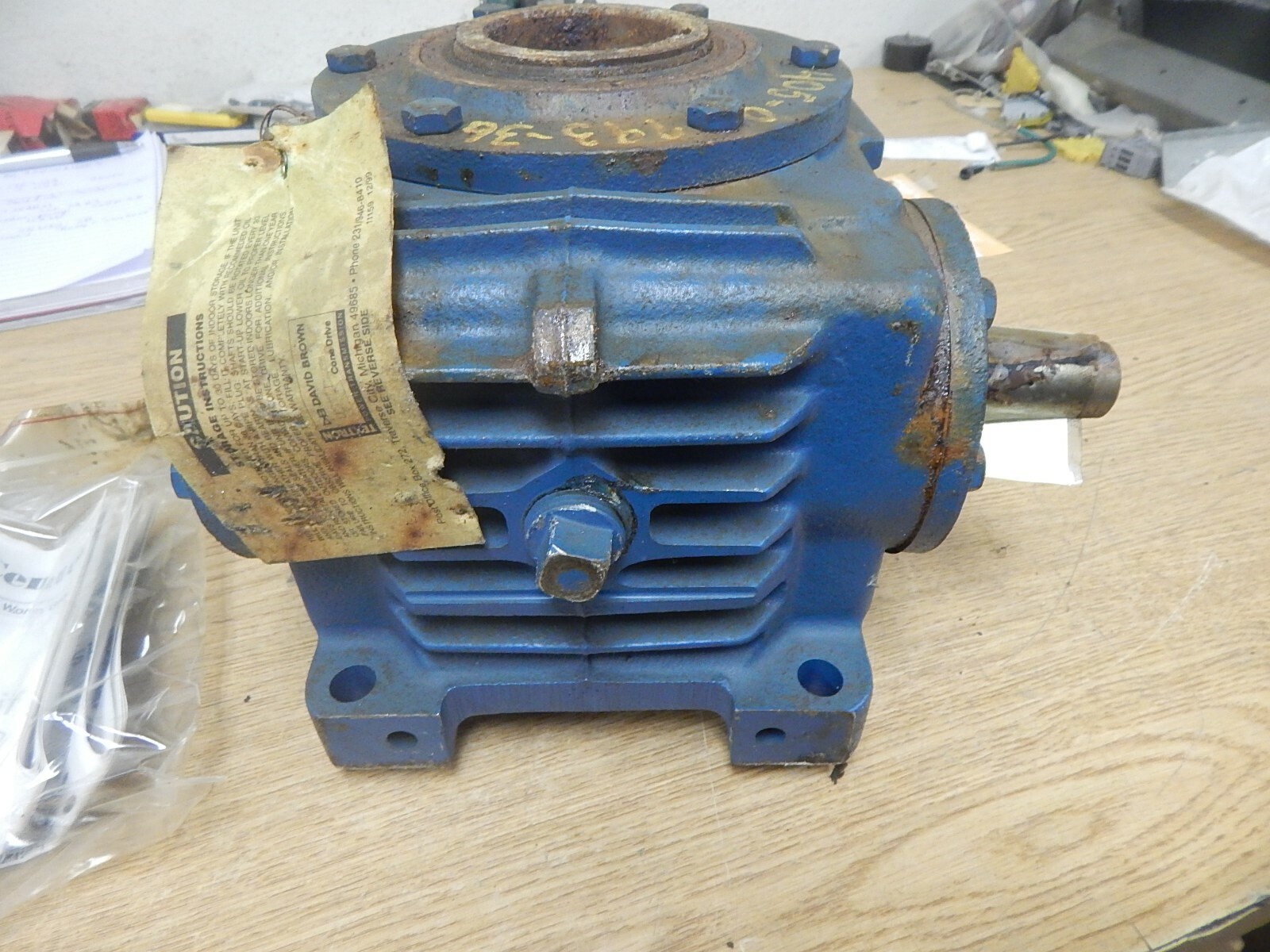 Cone Drive Gear Reducer 03380068-100-1 SHV30-7B *FREE SHIPPING*