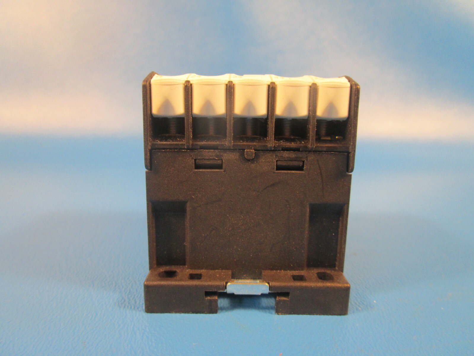 Eaton Moeller XTRM10A40, DIL ER-40 AC Contactor, 10 AMP, 220-240V, 600VAC Max