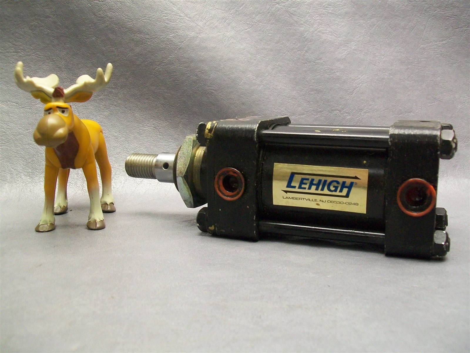 Lehigh MD920 stroke 25MM Pneumatic Cylinder 3/8″