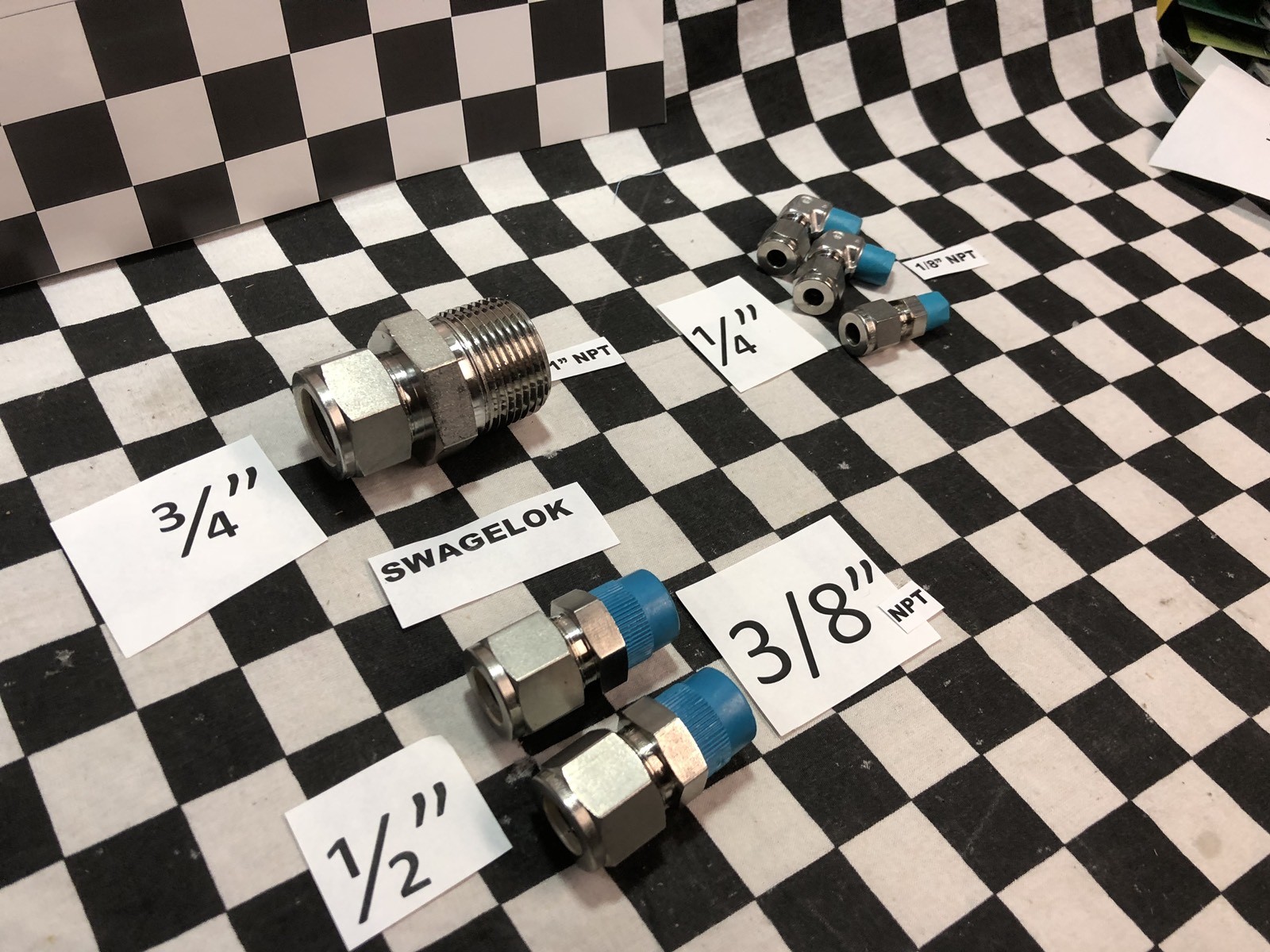 13X SWAGELOK/PARKER SS-400-2-2, SS-1210-1-16, SS-810-1-6, SS-400-1-2#1622D5