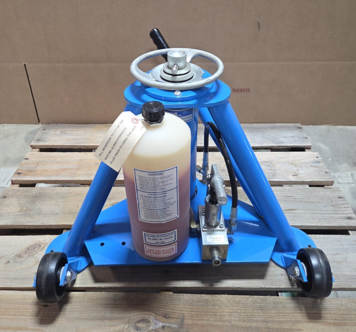New Tronair 02-0517-0140 Aircraft Hydraulic Jack, Tripod – 5 Ton, Multi Stage.