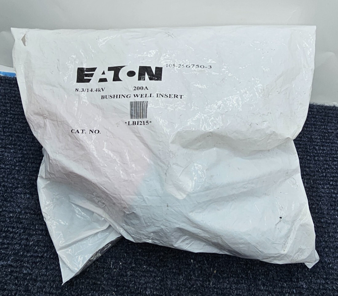 Eaton LB1215: Bushing Well Insert 8.3/14.4KV 200A 105-25 6750-3