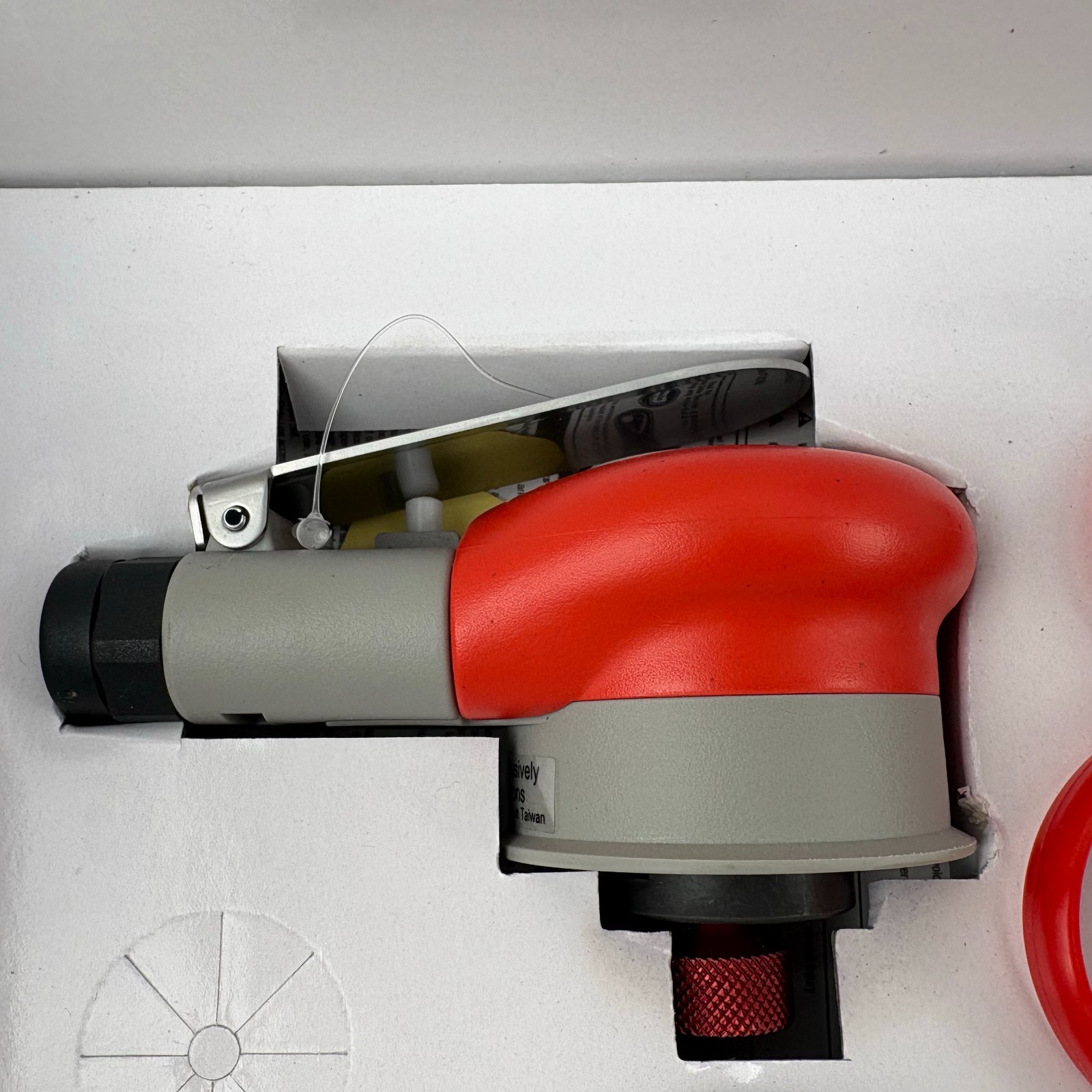 3M 20244 Mini Random Orbital Nib Sander 1-1/4 in x 3/16 Orbit-New In Box