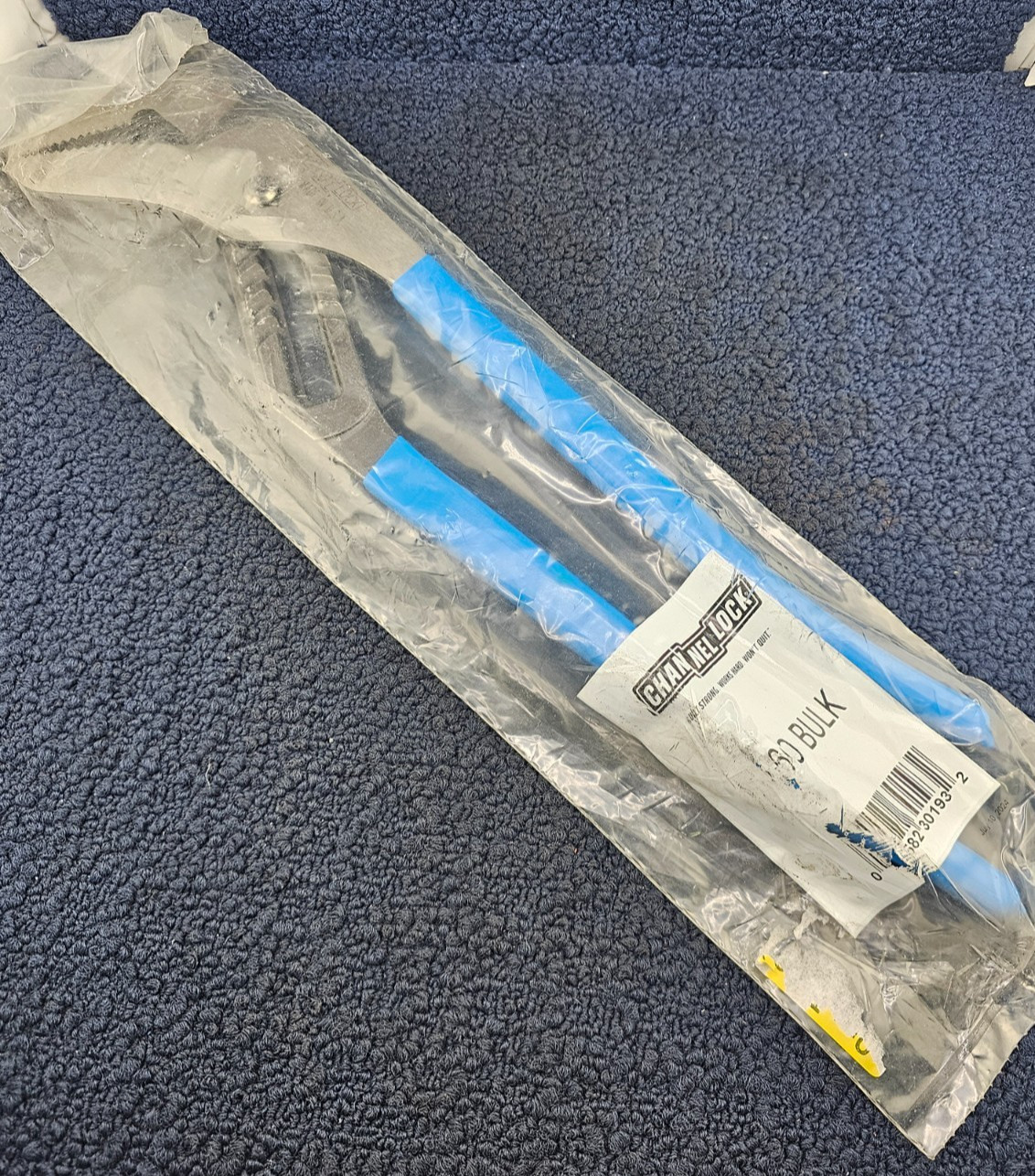 Channellock 460 Bulk: 16.5″ Tongue & Groove Pliers, 8 Adjustments Straight