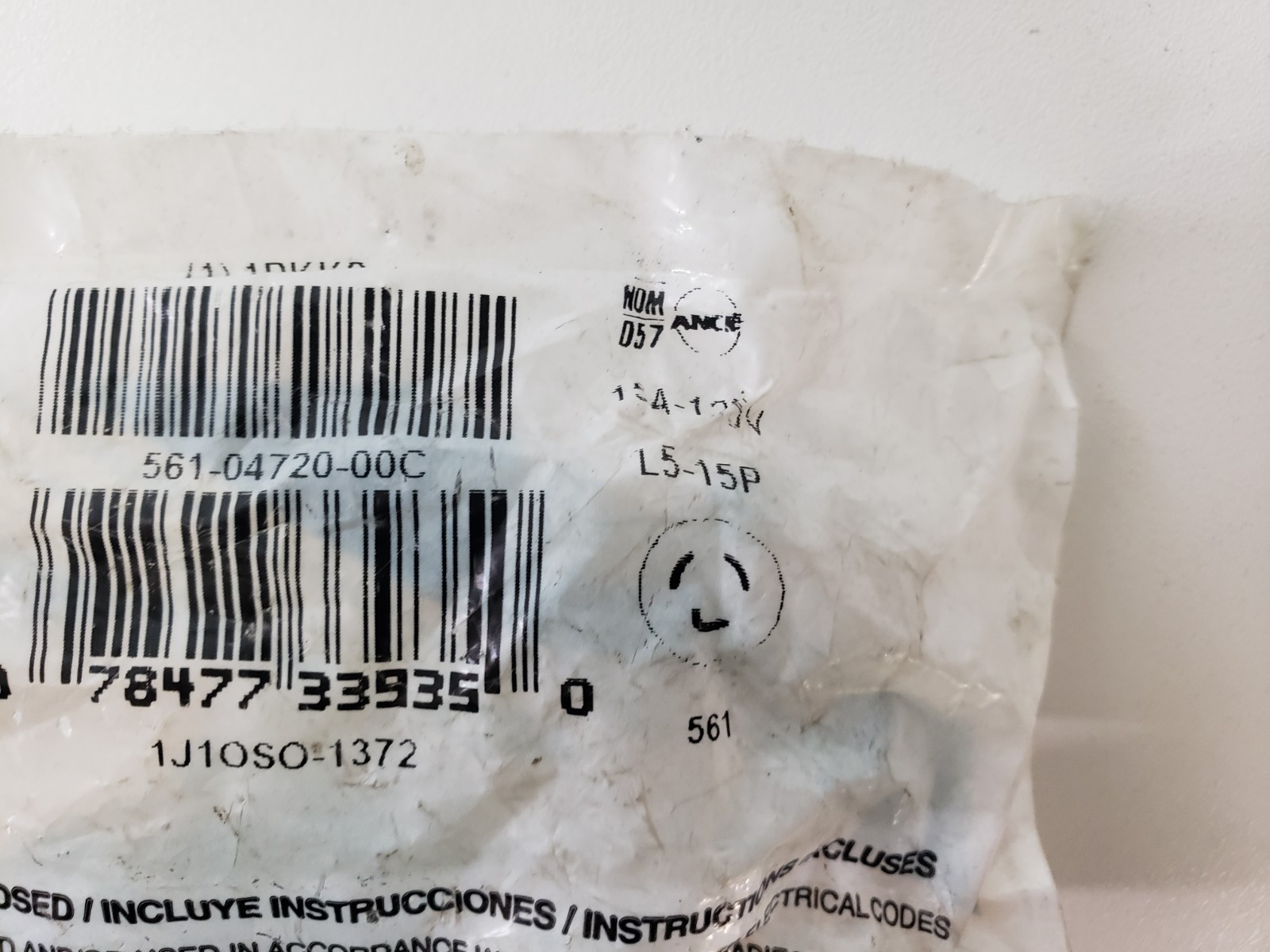 UNUSED – Leviton 257B Male Connector Plug W-C-596F