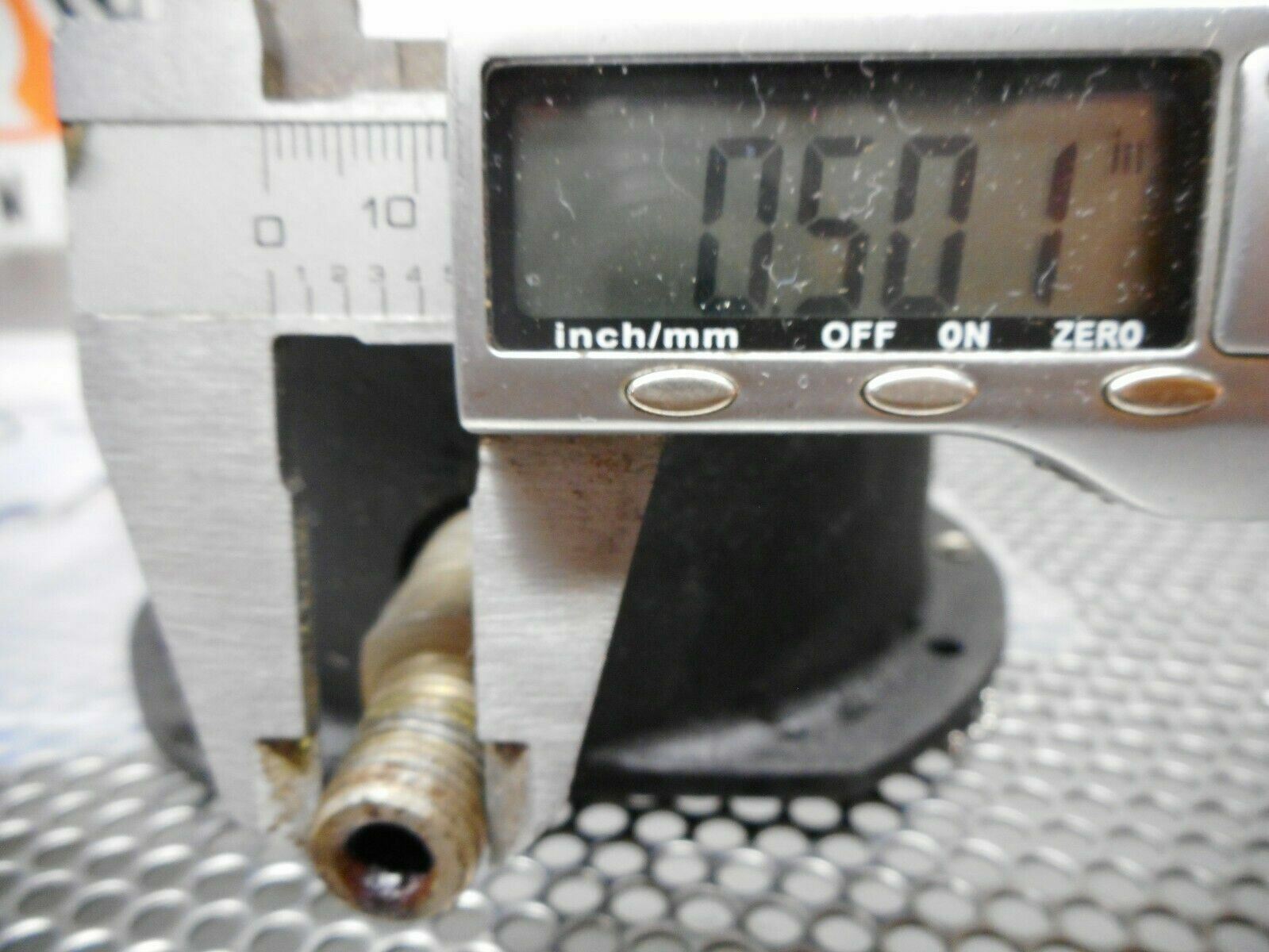 Robertshaw 5-672-D 0-600 ACRAGAGE AISI 316 Tube SAE 1018 Socket Used Warranty