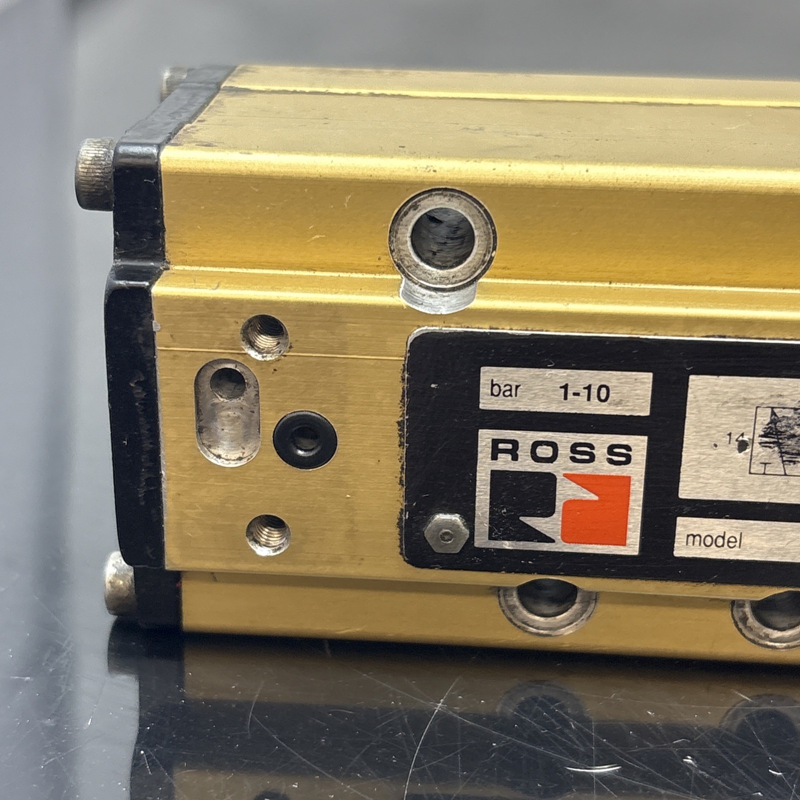 Ross model W6076B3401