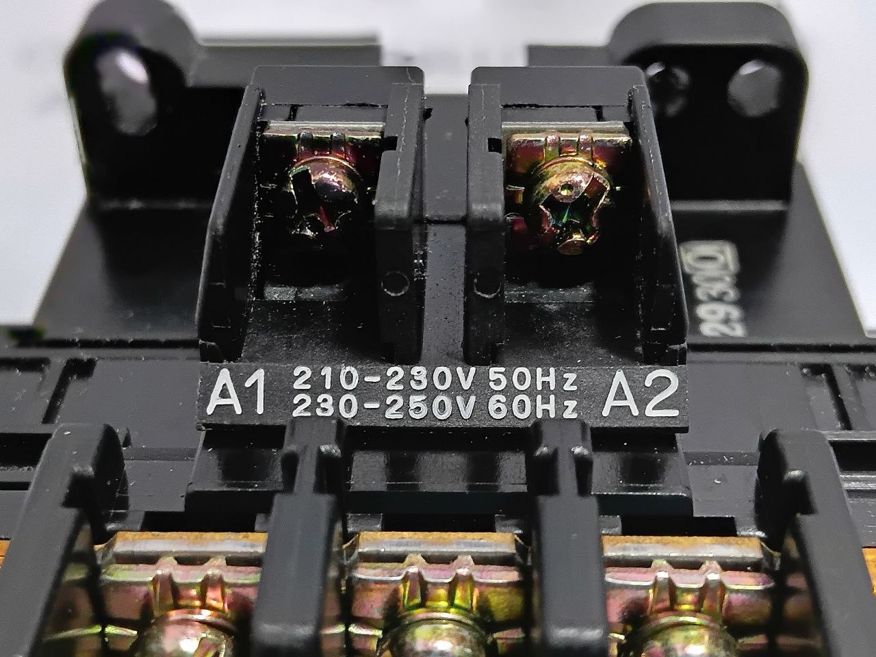 Fuji SC-5-1 [19] Contactor With Aux. Relay SZ-A11 Coil Vol. 210V/250V 50/60Hz