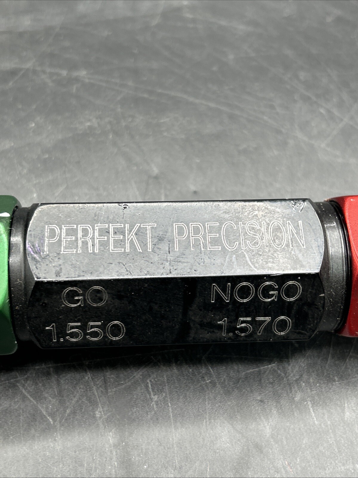 PERFEKT PRECISION 1.22/1.28 DP CYLINDRICAL GAUGE PLUG GO 1.550 NOGO 1.570