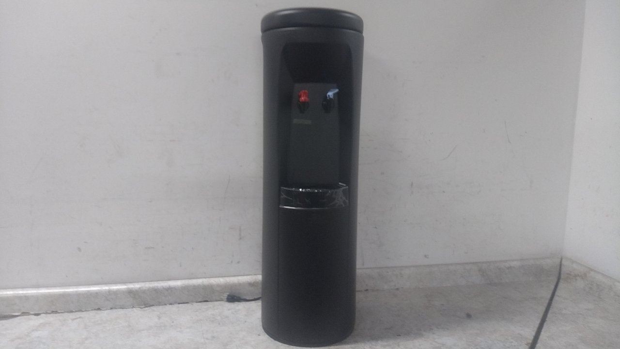 Oasis POUD1SHS 40-1/2 In H 115VAC Black Freestanding Plumbed Water Dispenser