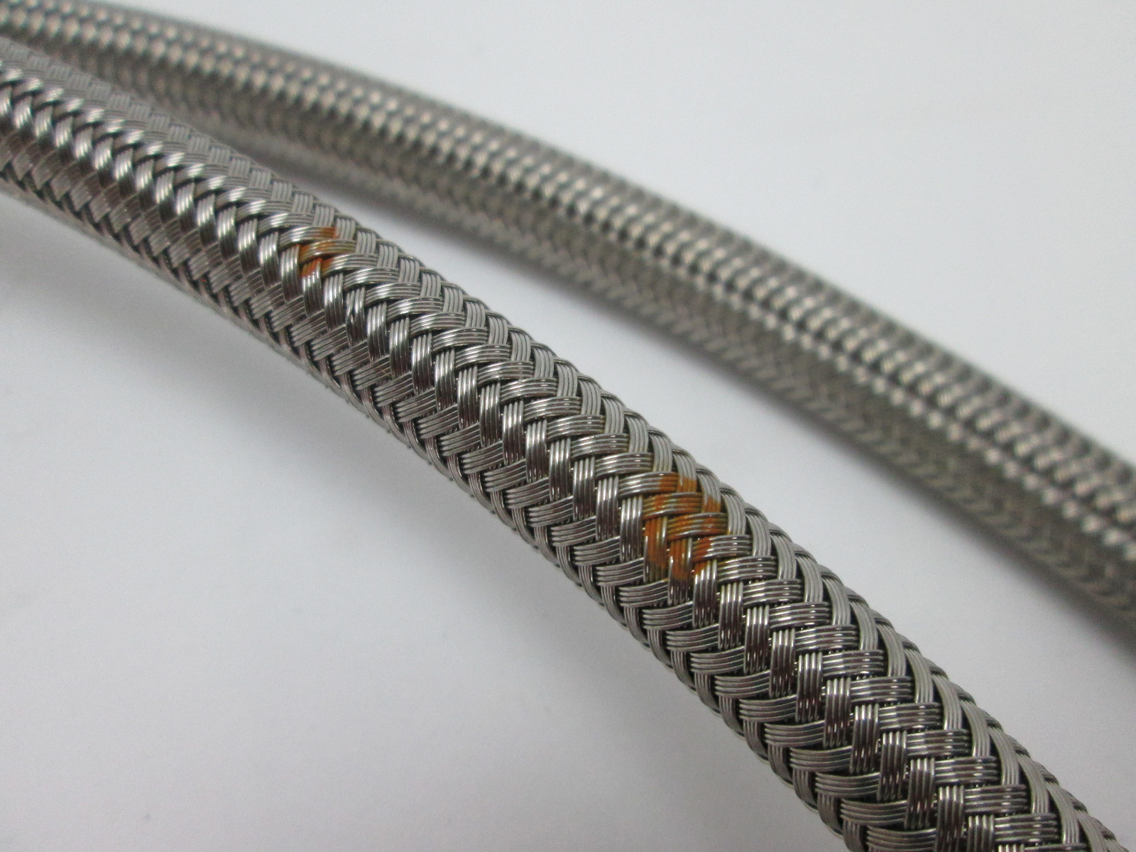Advanced Spec Gas Hose 72″ Stainless Braid 9/16″ Connections T