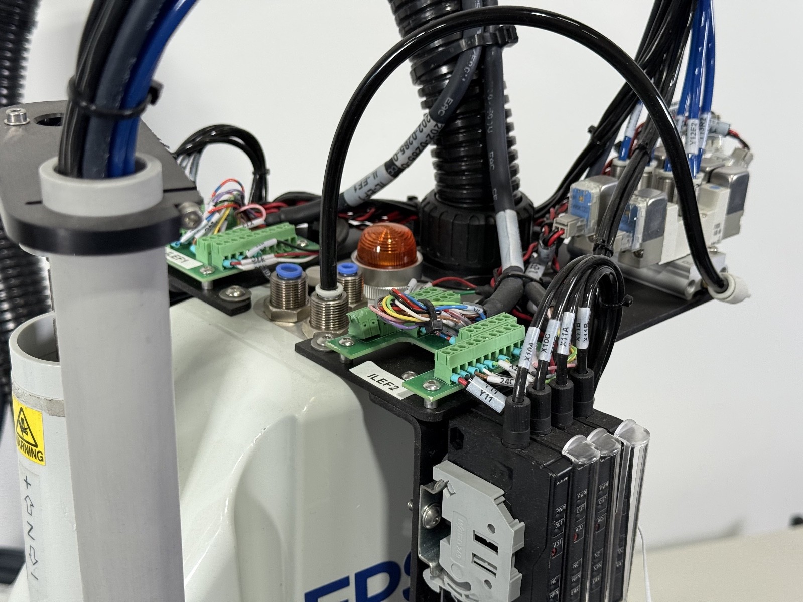 Seiko Epson LS3-401S 4-Axis SCARA Robot w/ RC90 Controller 200–240VAC