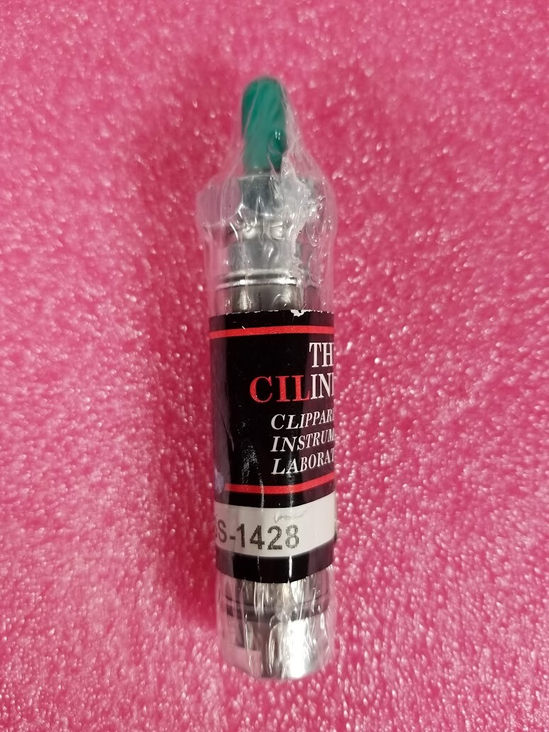 LOT OF 115 The Cilinder Clippard Instrument Laboratory SS- 1428