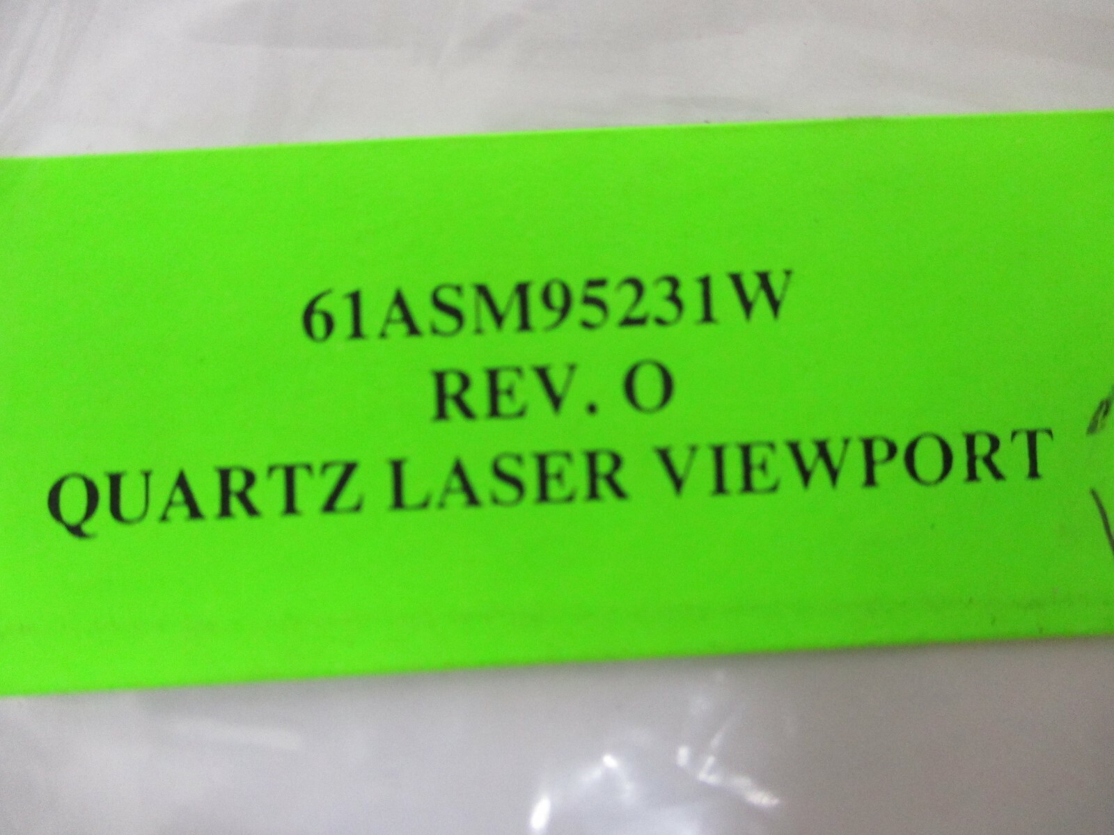 Quarts Laser Viewport 61ASM95231W Pyrex? 4 1/2″ Diameter X 1/4″ Thick