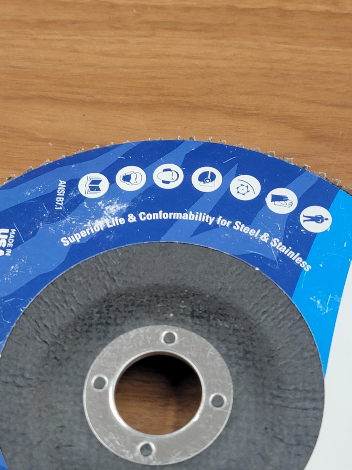 Weiler 50823 Big Cat 7″ 40 Grit Abrasive Flap Disc Type 27 Zirconia Alum, 2pk