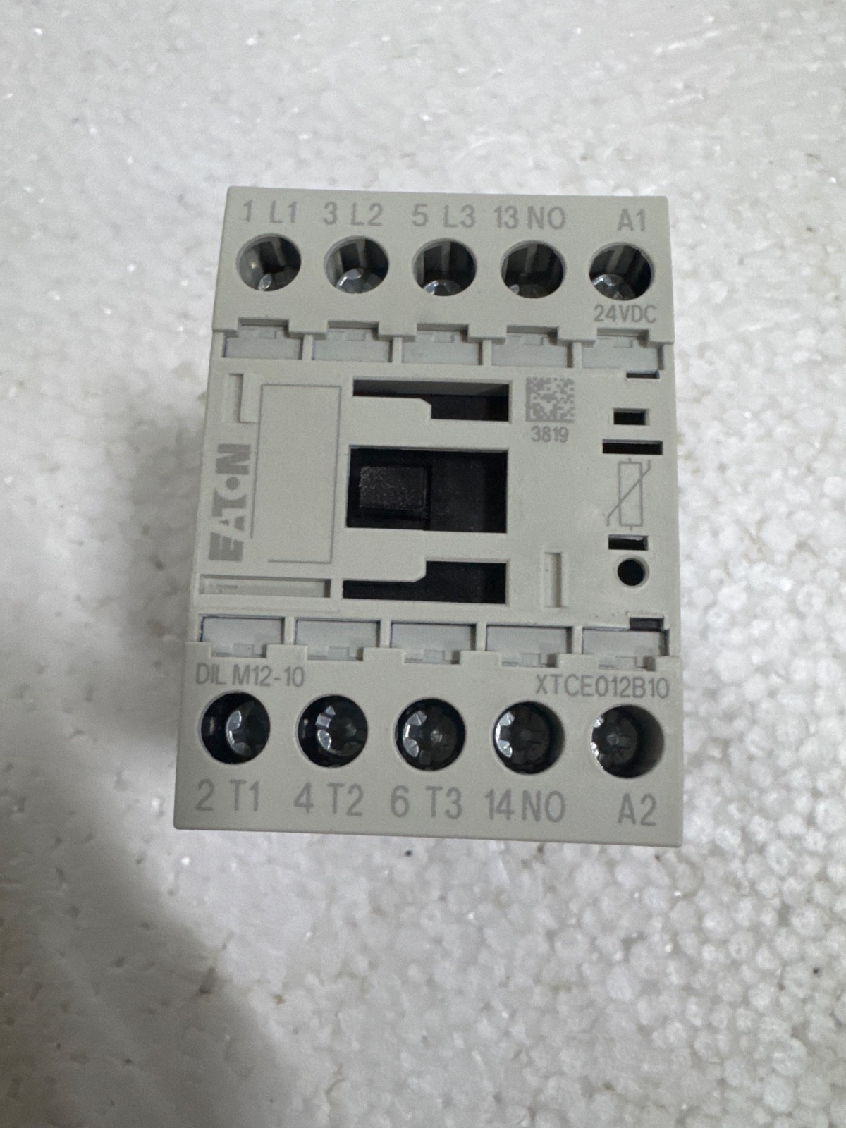LOT 3 PCs Eaton XTCEC012B10TD DILM12-10 Contactor 24VDC