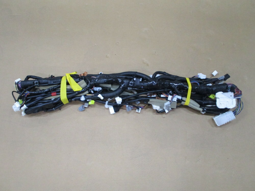 Nissan 24010-ZX70C Harness Main L 24010ZX70C