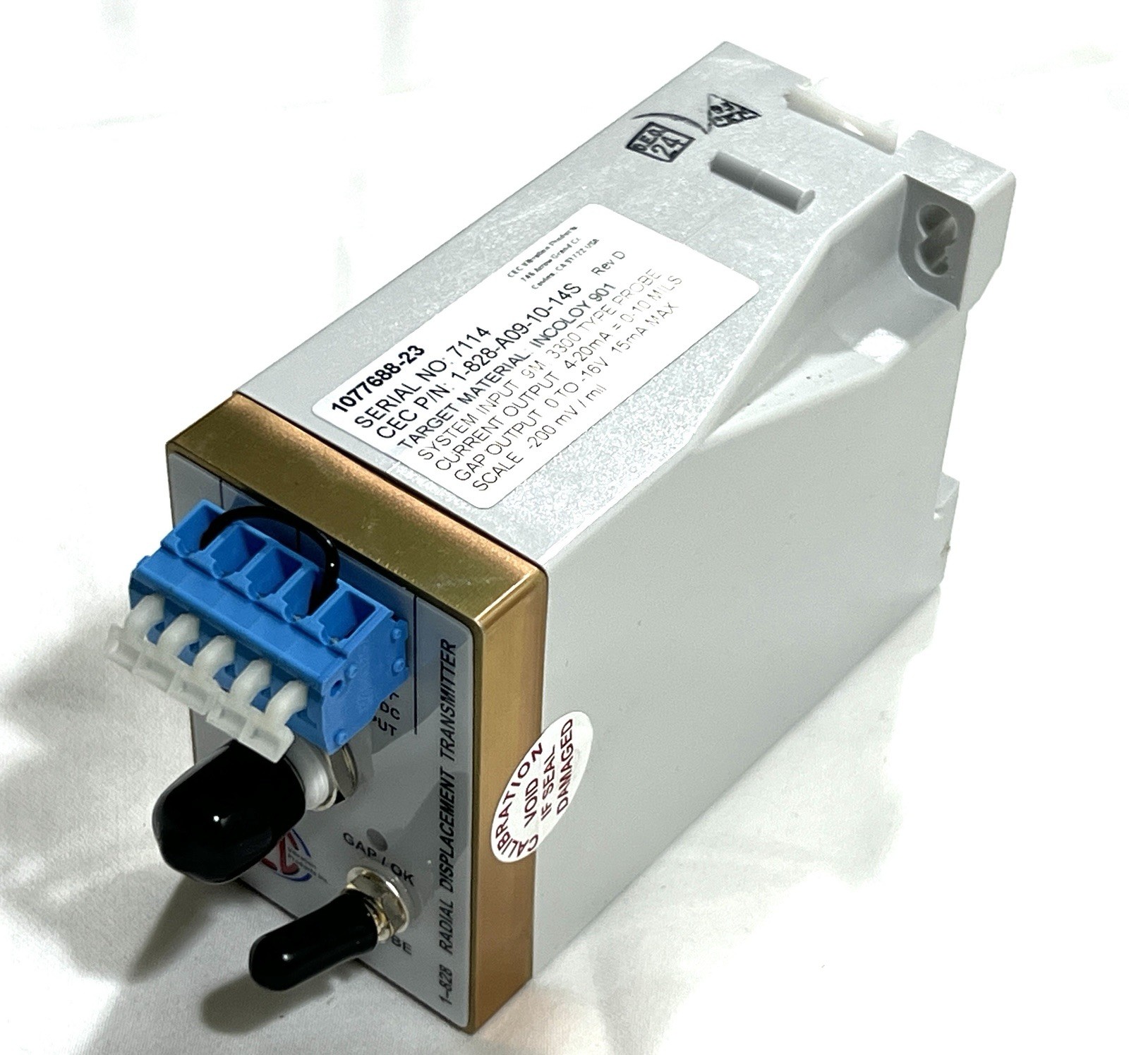 NEW Solar Turbines Radial Vibration Transmitter 1077688-23, CEC 1-828-A09-10-14S