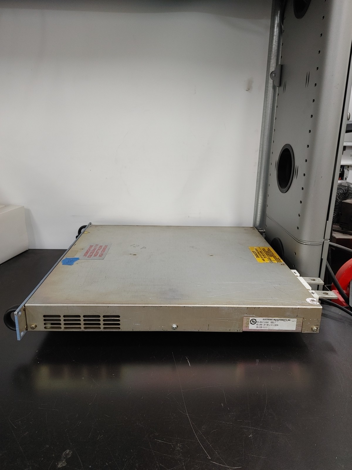 ELECTRONIC MEASUREMENTS EMS 20-30 EMS Power Supply EMS 20-30-2D-1383A