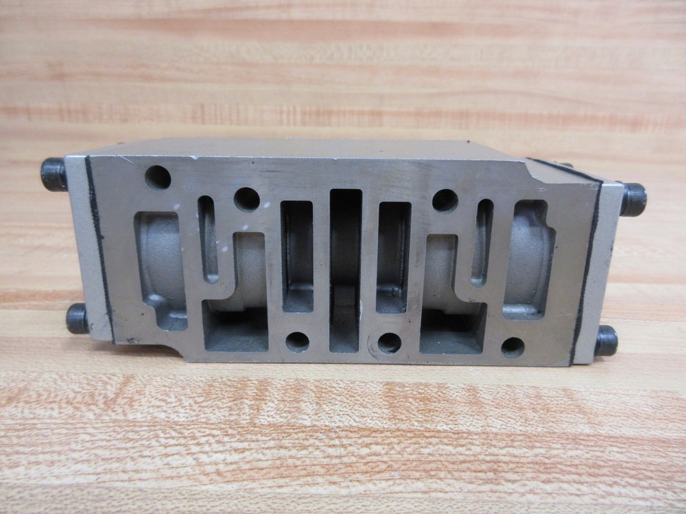 SMC VV72-FPG Pneumatic Accessory VV72FPG