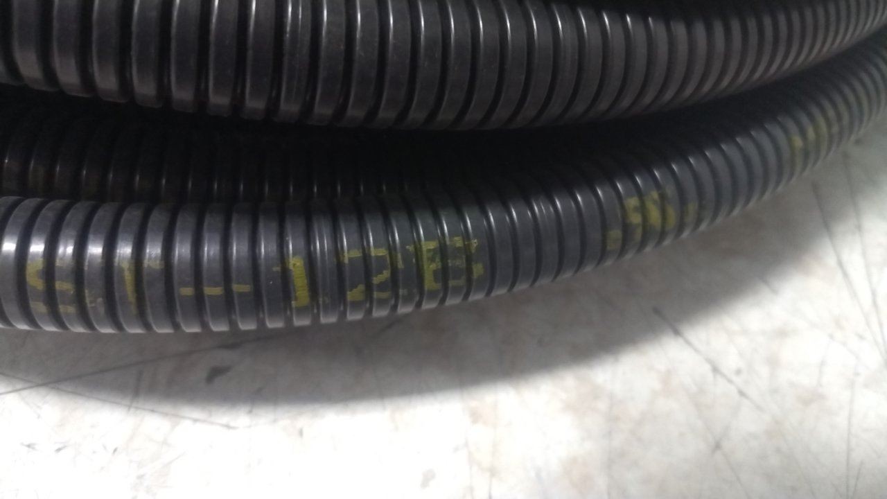 Energy Chain I-PIST-12B-45 0.47 In Inside Dia 45 Ft L Corrugated Loom Tubing