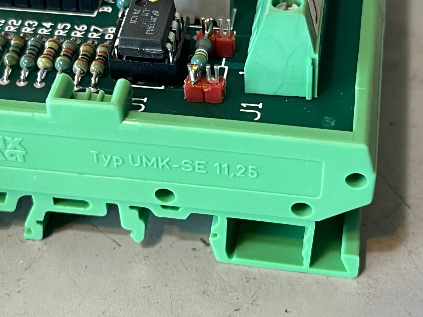 Phoenix Contact, Board, Type UMK-SE 11,25