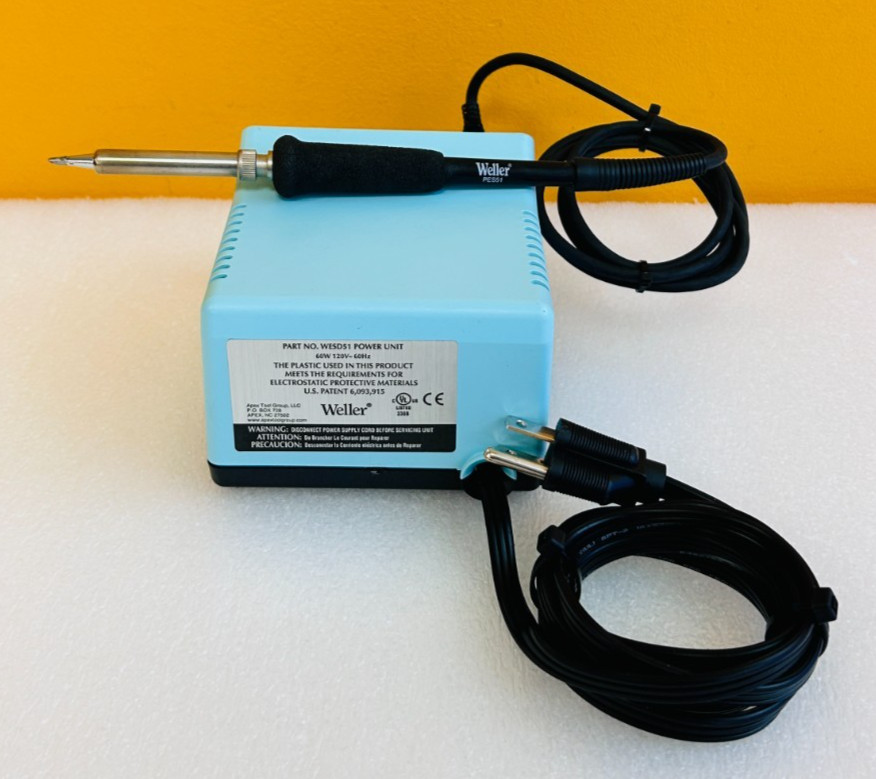 Weller WESD51 60 W, 120 VAC, Soldering Station + PES51 24 VDC Pencil. Tested!