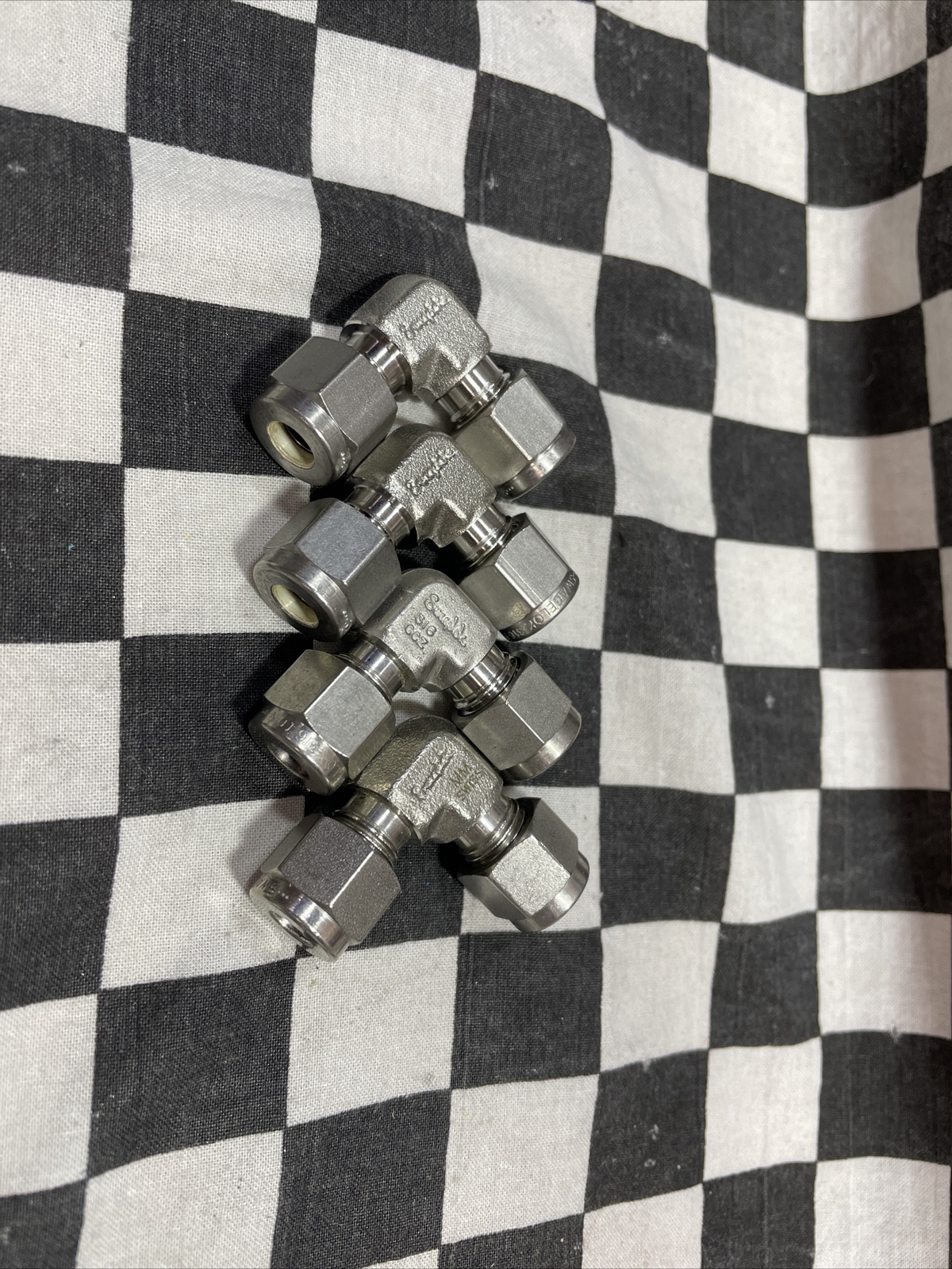8x SWAGELOK UNION ELBOW 1/4″ SS-400-9 & SS-400-3 & SS-400-6, SHIPSAMEDAY#1549P7