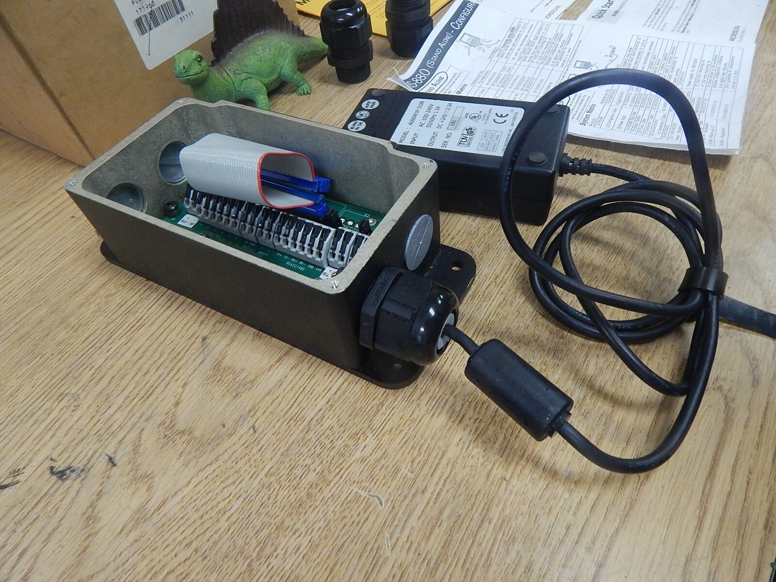 NEW Microscan 97-100004-11 25996 MS-880 *incomplete* *FREE SHIPPING*