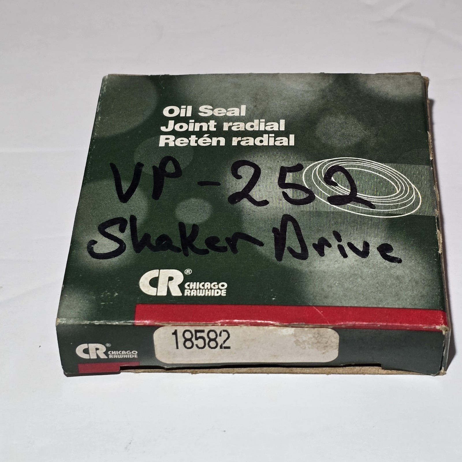 18582 CR Joint Radial Shaft Seal Made In USA – VP-252 Shaker Drive SKF Chicago