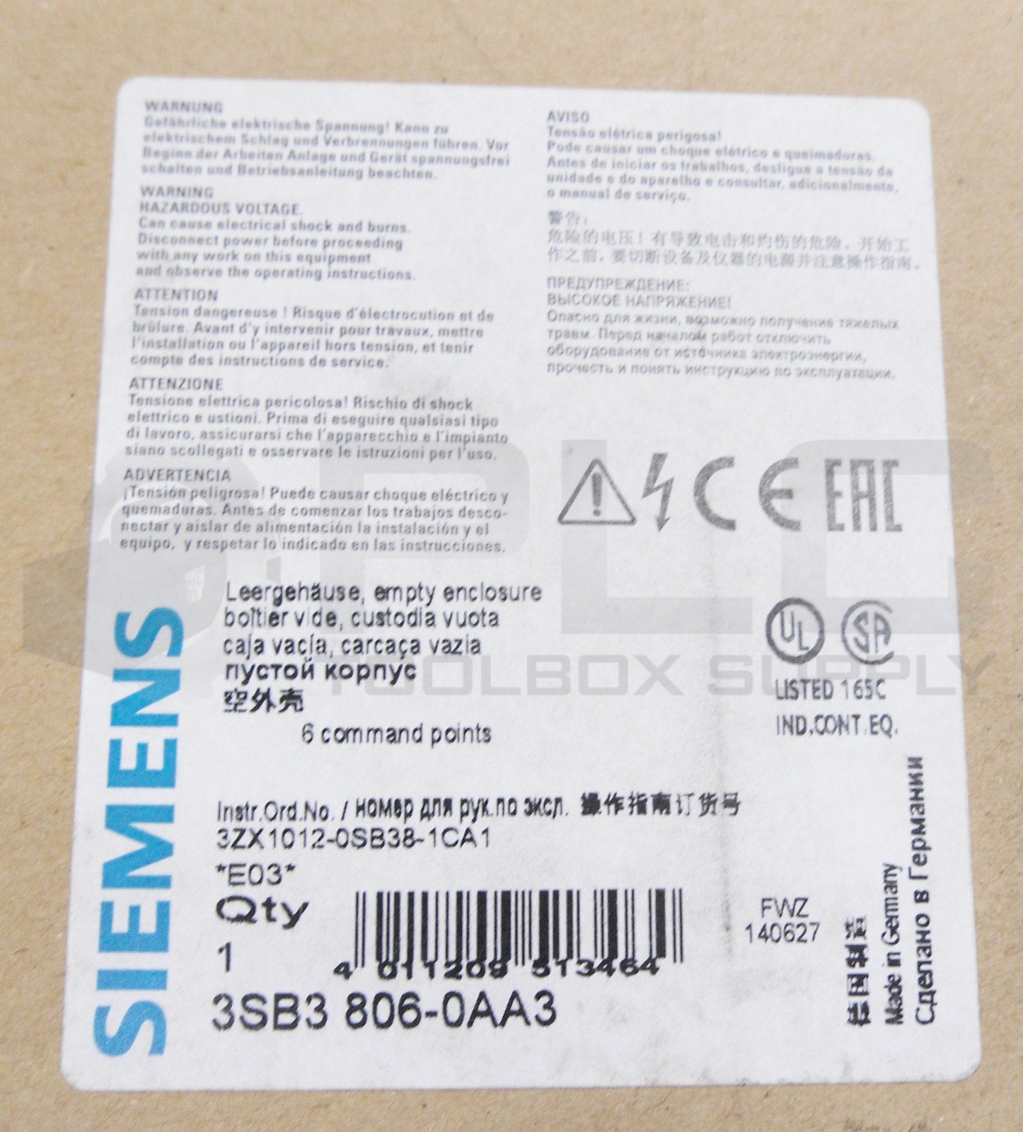 NEW SIEMENS 3SB3 806-0AA3 EMPTY ENCLOSURE 6 HOLE