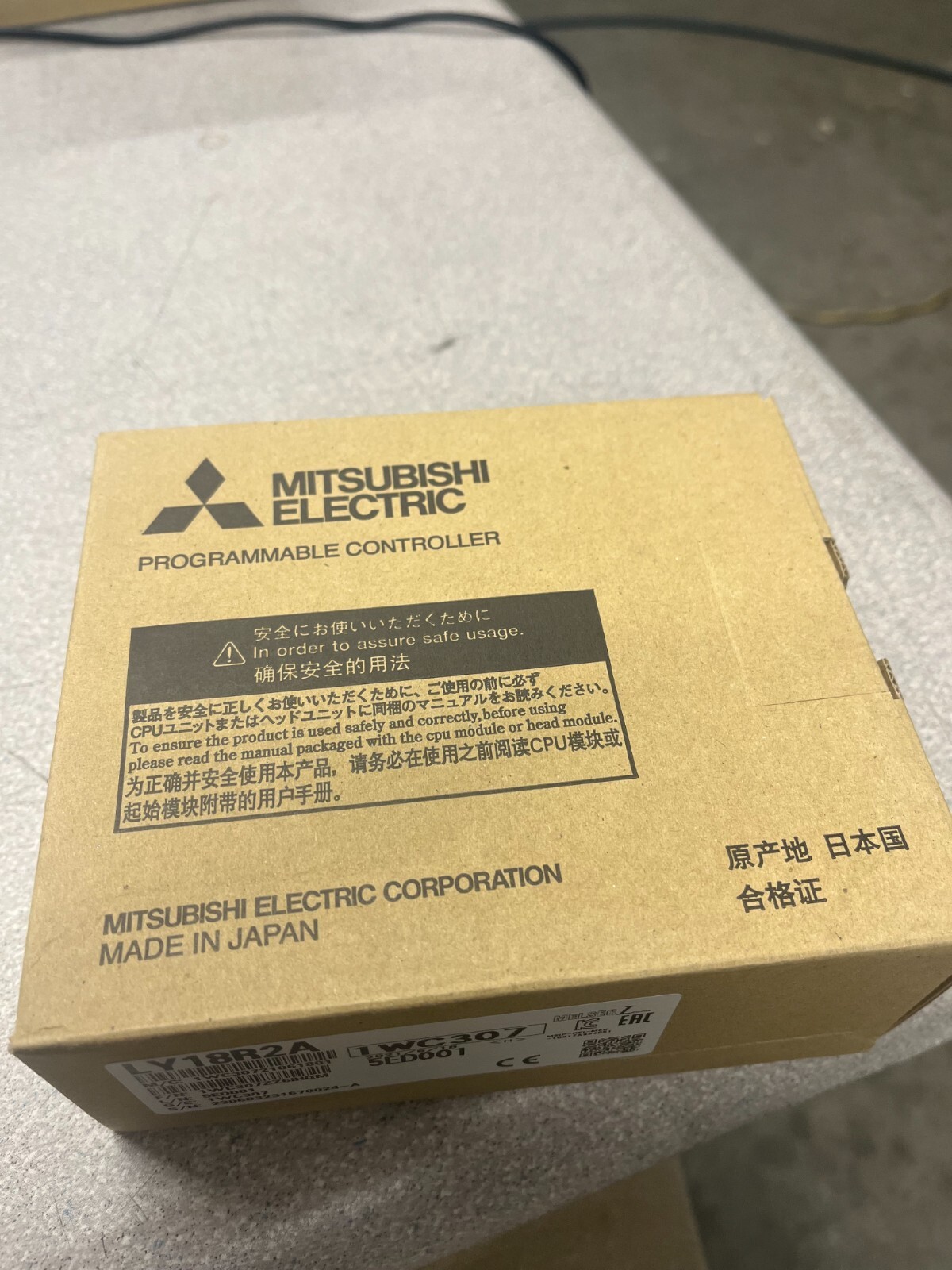 MITSUBISHI LY18R2A / LY18R2A; New in Box