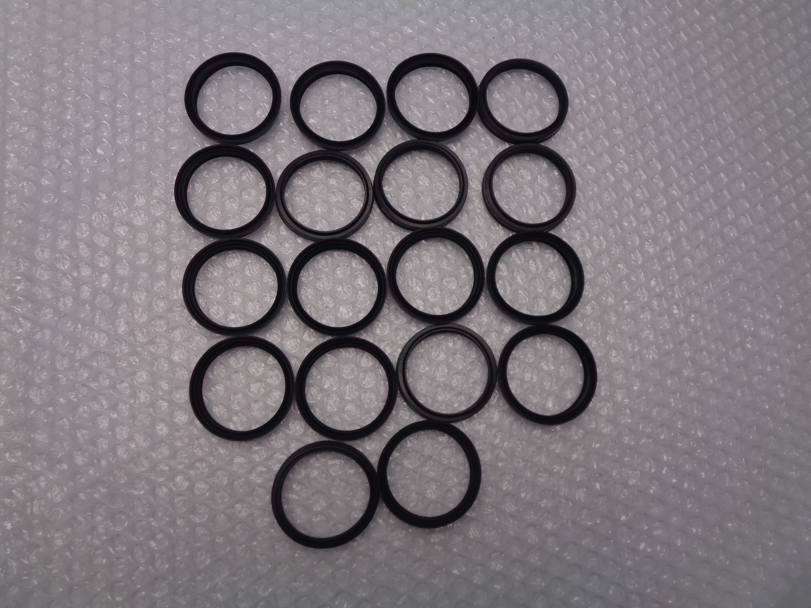 INDUSTRIAL SPARE SDR-456M SEAL LOT OF 18 NSNP