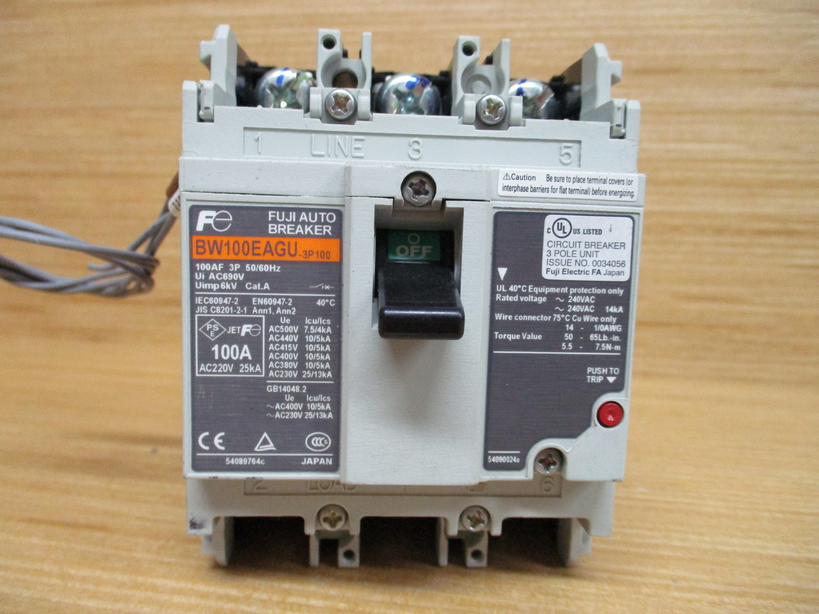 Fuji Electric BW100EAGU-3P100 100A Circuit Breaker BW100EAGU