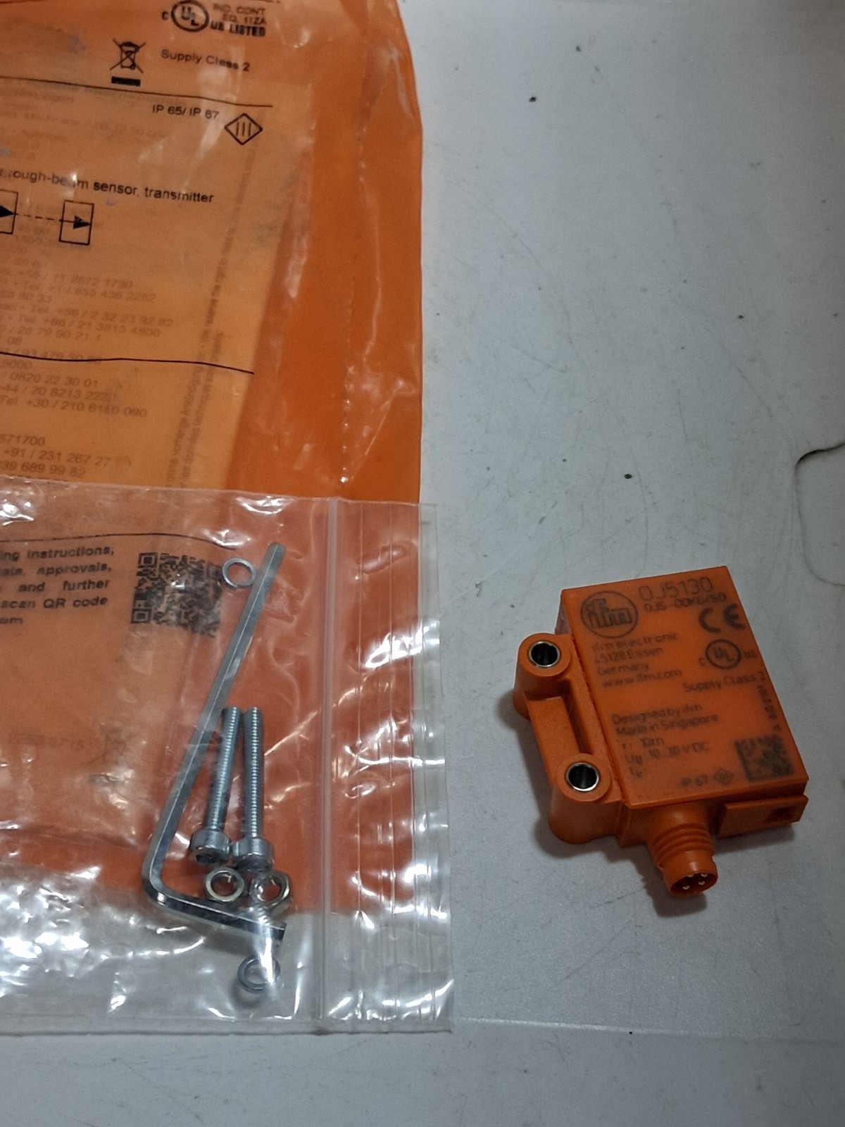 IFM OJS-OOKG/SO/AS (OJ5130) SENSOR TRANSMITTER 10-30VDC NIB