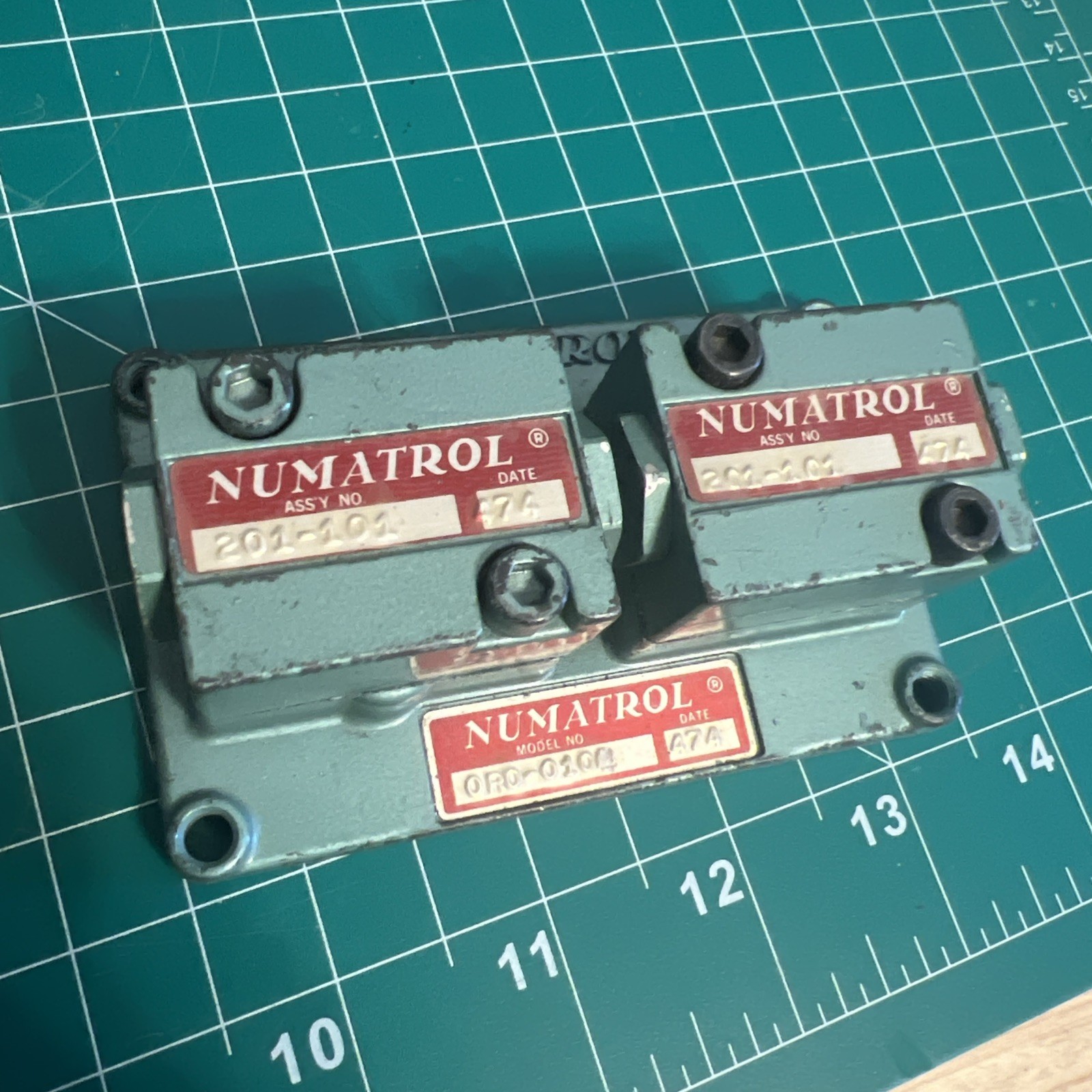 Numatrol ORO-0104 AND 2 (201-101) AIR SOLENOID VALVES