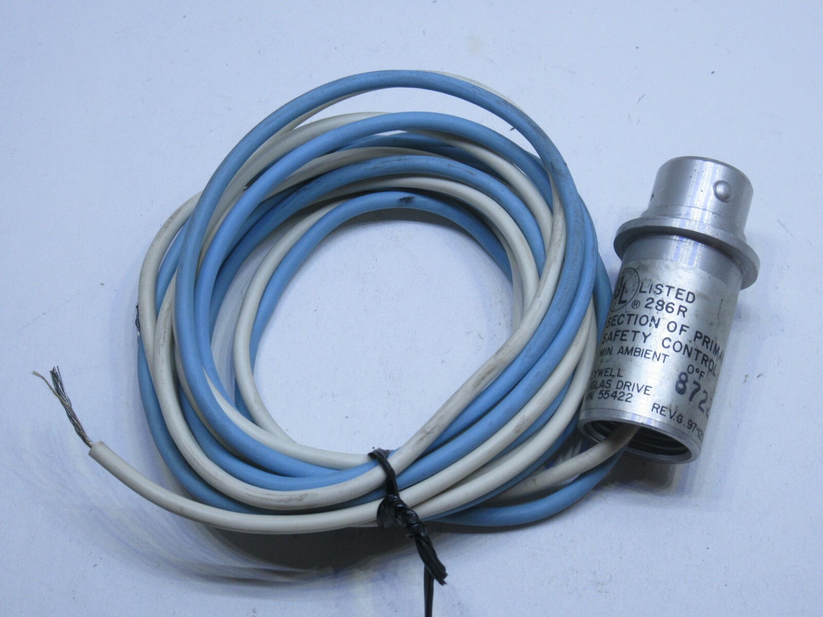 (NEW) HONEYWELL C7035A 1023 I C7035A1023I UV Sensor