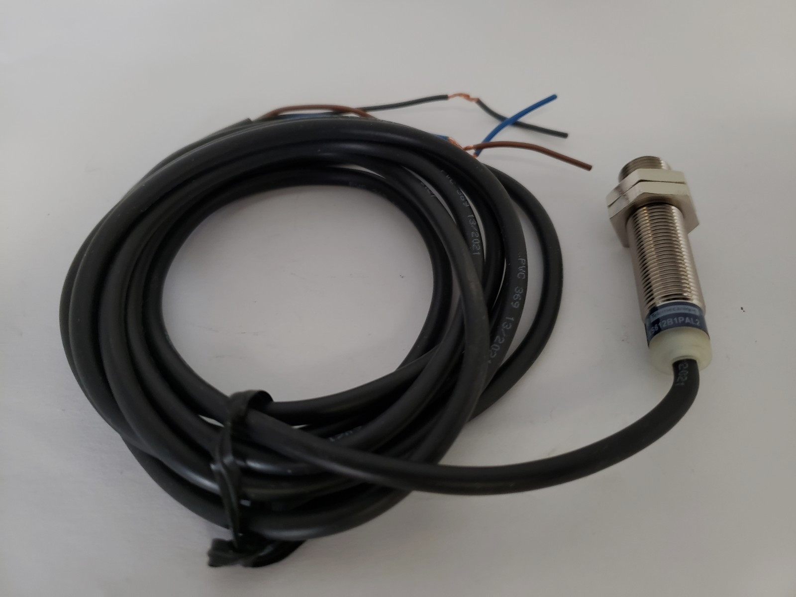 TELEMECANIQUE XS612B1PAL2 INDUCTIVE PROXIMITY SENSOR 12-48 VDC PNP N.O. NNB