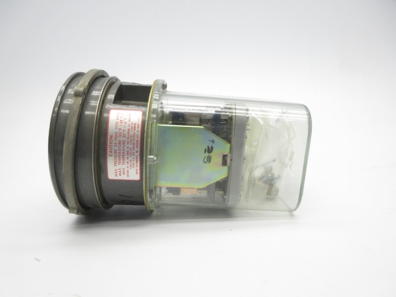 DWYER 3001C 25PSI 0-1.0 NSNP