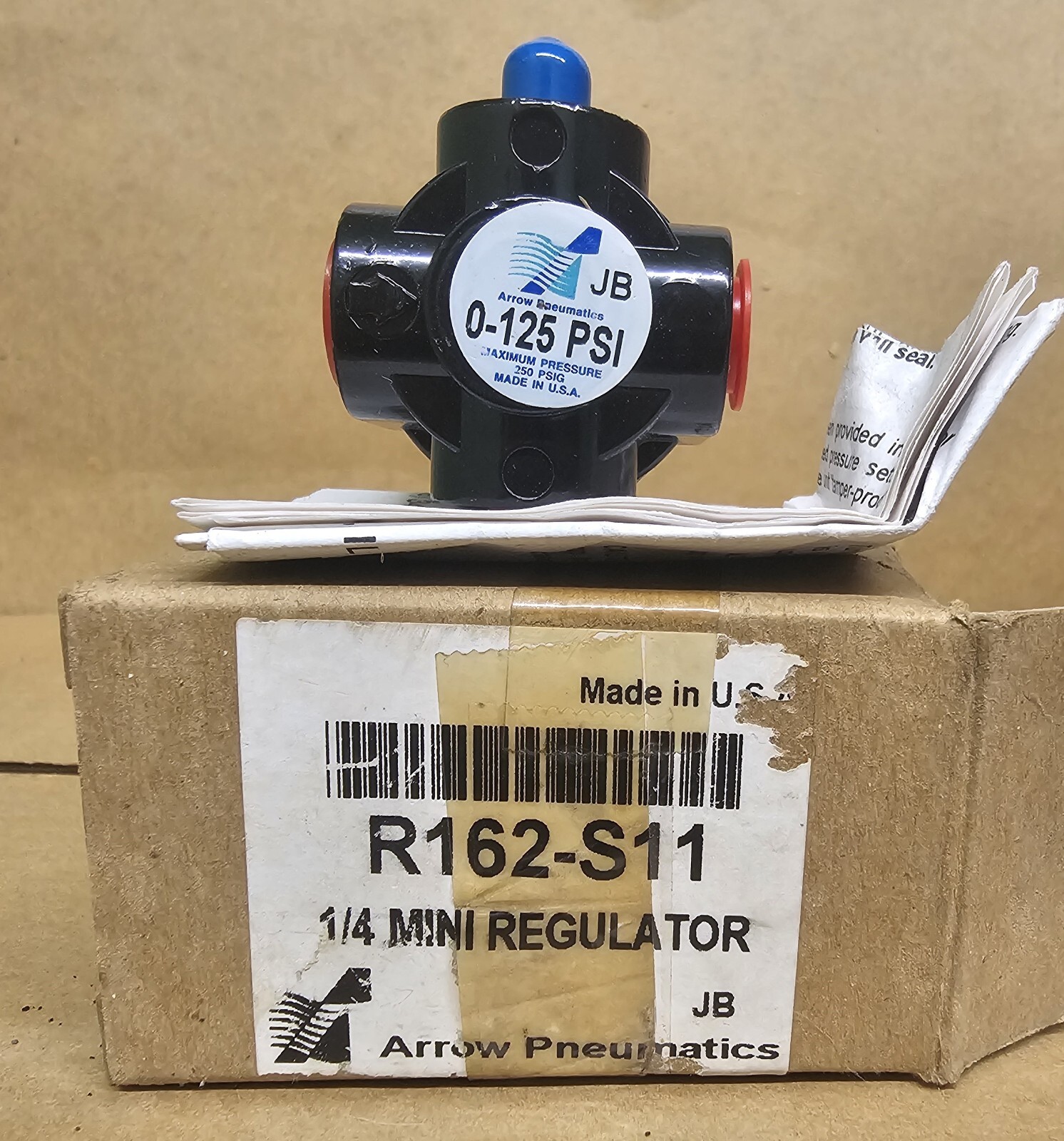 ARROW PNEUMATICS R162-S11 1/4″ Mini Regulator