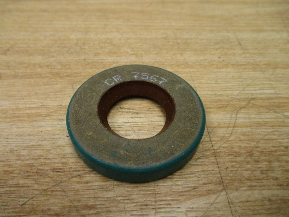 Chicago Rawhide/SKF 7567 Oil Seal CR-7567 (Pack of 3)