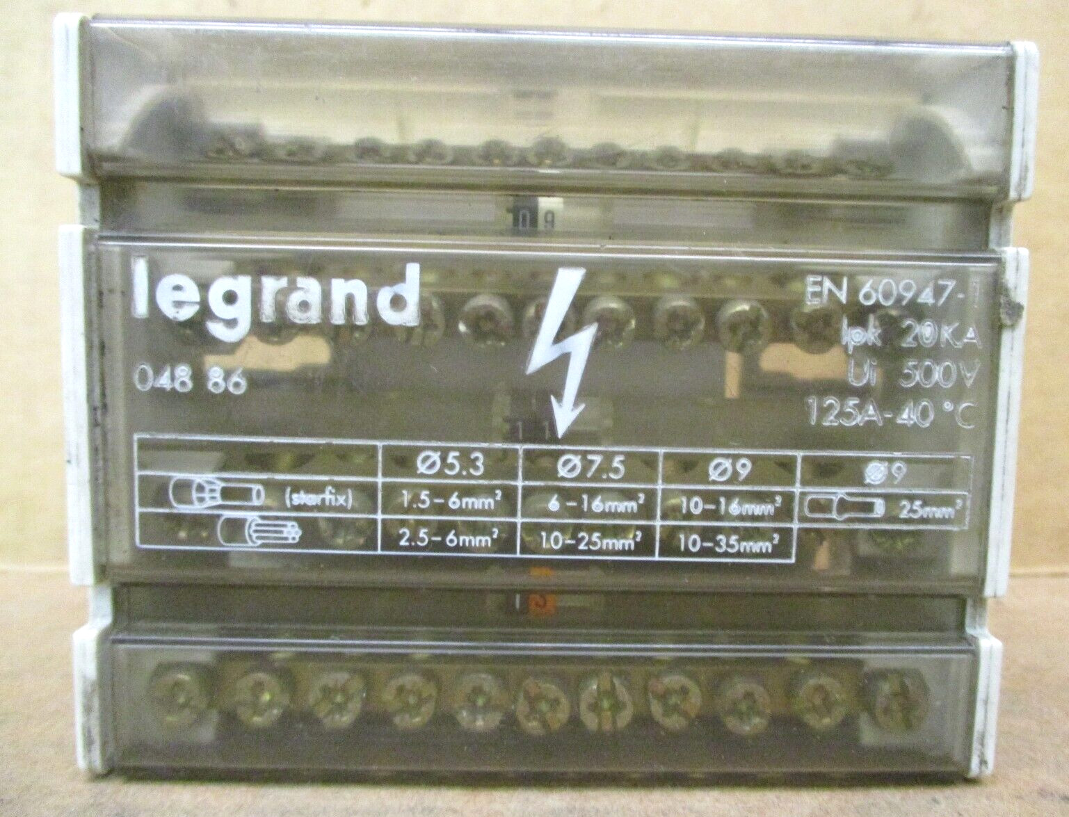 legrand 048 86 EN 60947-1 50004HM