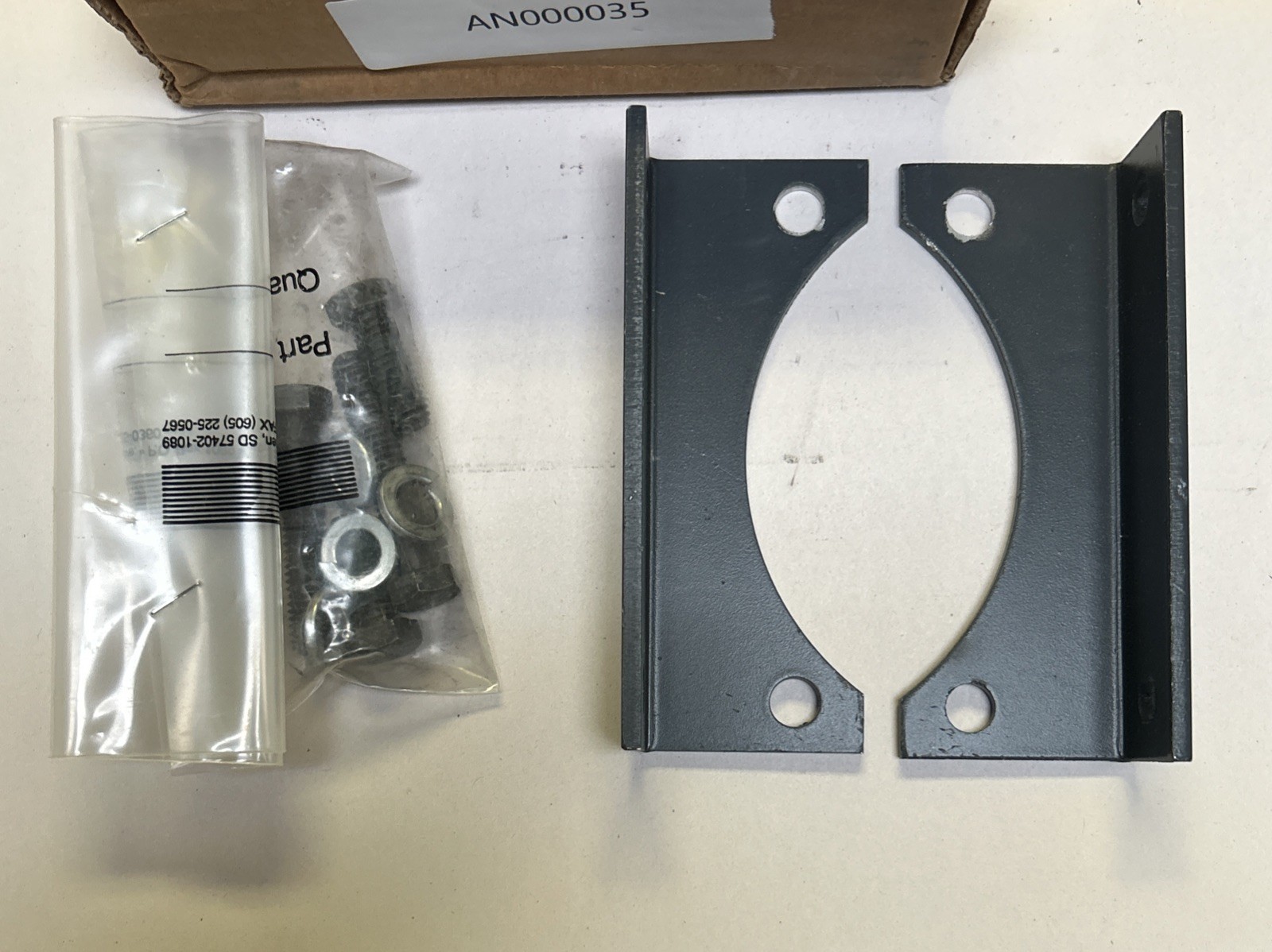 HUB CITY,0229-00099,250KIT MTG BRACKET NOS