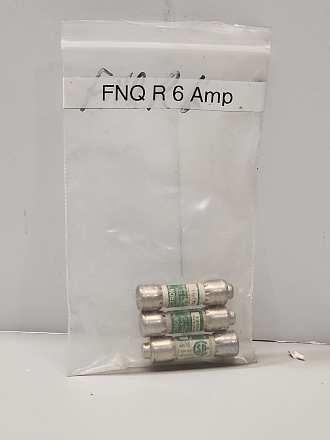 *Lot Of 3* Bussmann CC-Tron FNQ-R-6 Fuse, Time Delay Fuse, Class CC