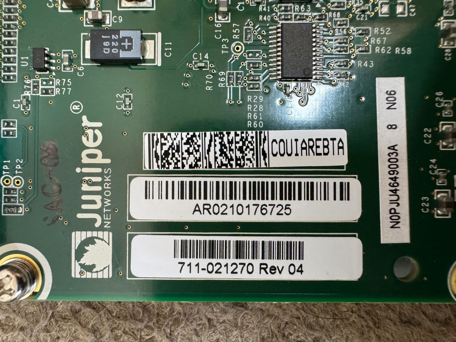 Juniper / 4 Port 1 Gigabit Ethernet (GbE) SFP Uplink Module / 711-021270
