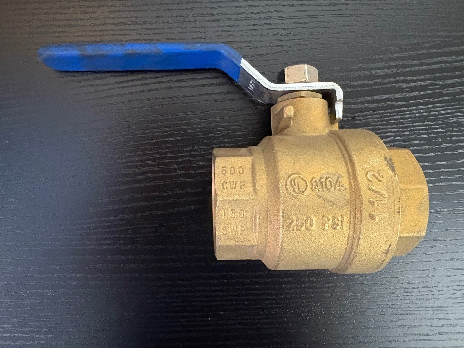 Ferguson Brass Ball Valve 250 PSI 2-1/2″ FNW410AJ
