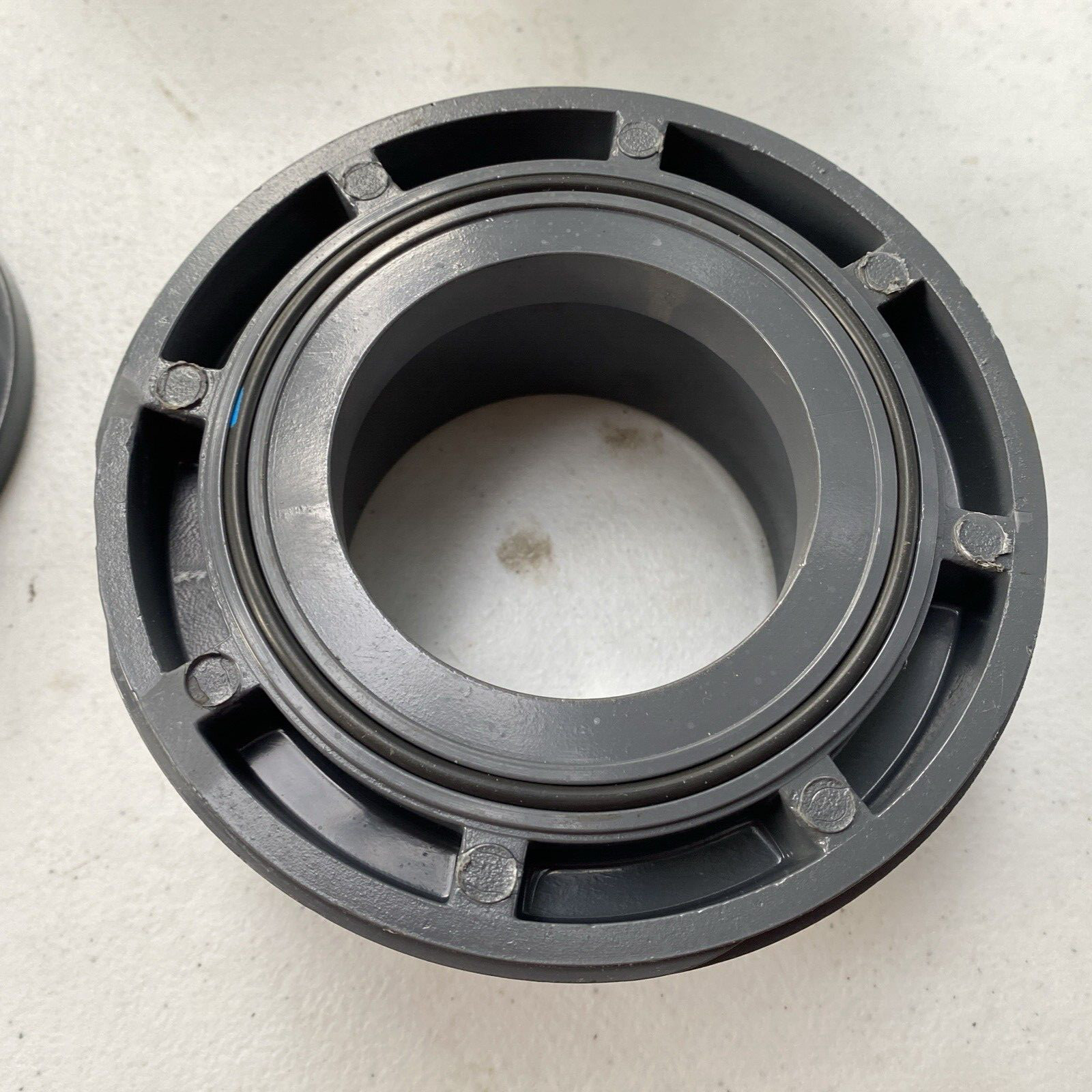Union: 3″ x 3″ Fitting, Sch 80 PVC, Female x Female, 150 psi @ 73 Degrees F NEW